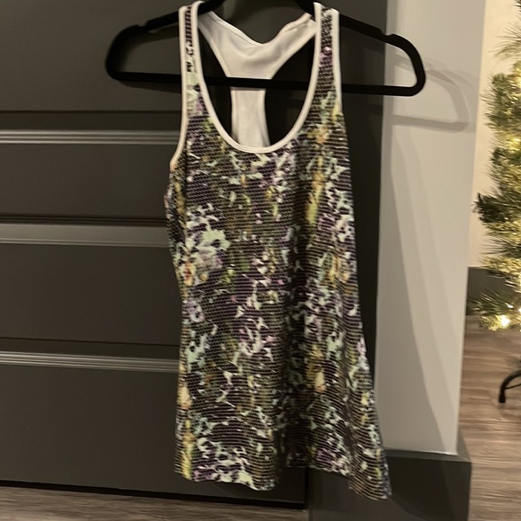 Lululemon cool racerback tank - Picture 6 of 7